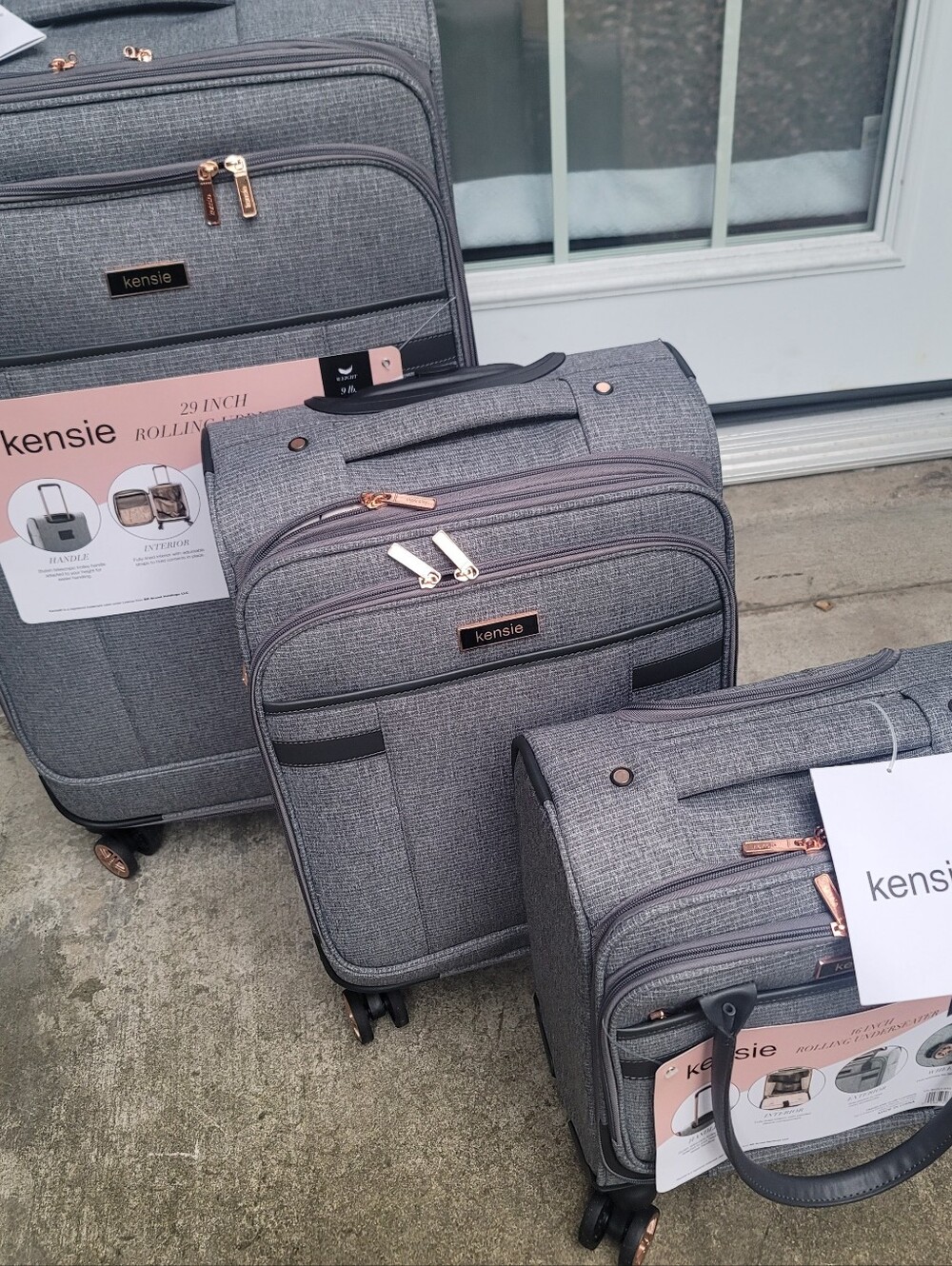 A 3-PIECE LUGGAGE - KENSIE